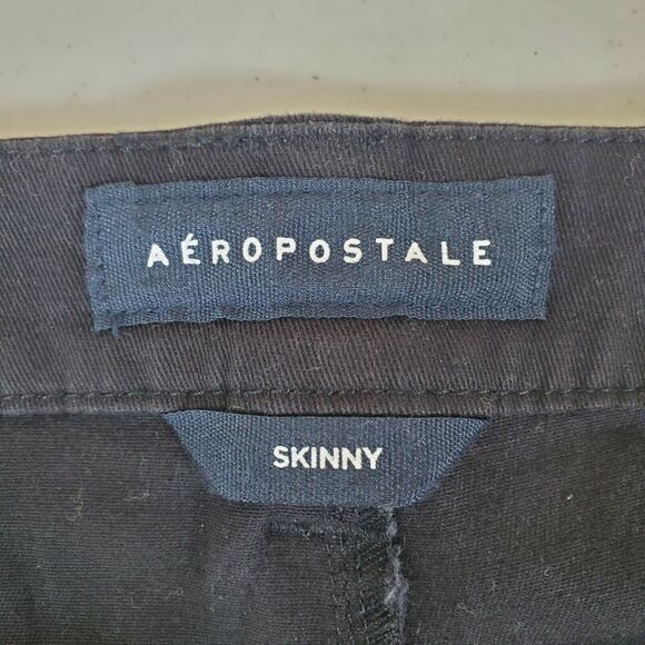 Aeropostale Womens Skinny Chino Pants SZ14 Short Petite Black Slim Leg Mid Rise - Picture 3 of 8